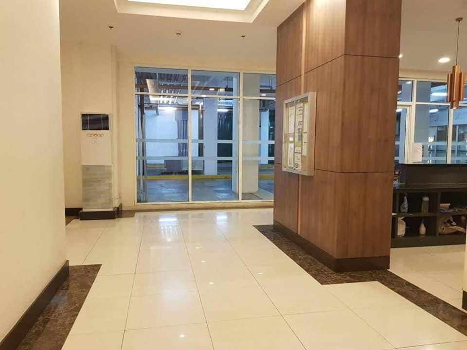 Ehms Place In Manilaアパートメント エクステリア 写真