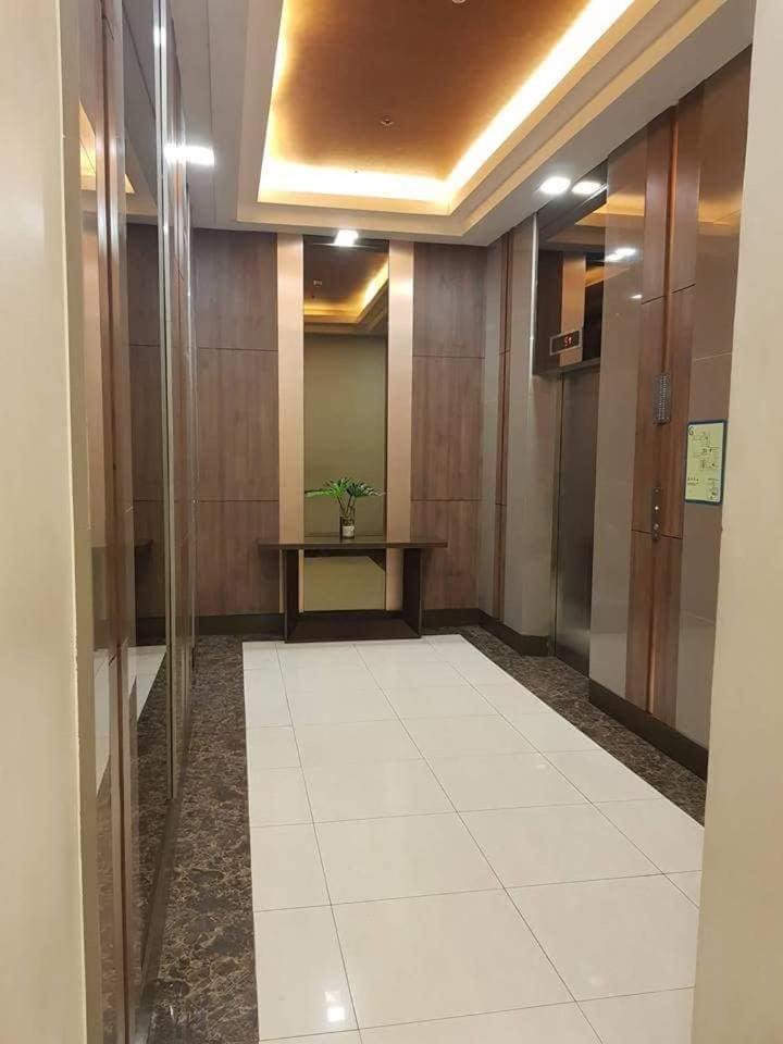 Ehms Place In Manilaアパートメント エクステリア 写真